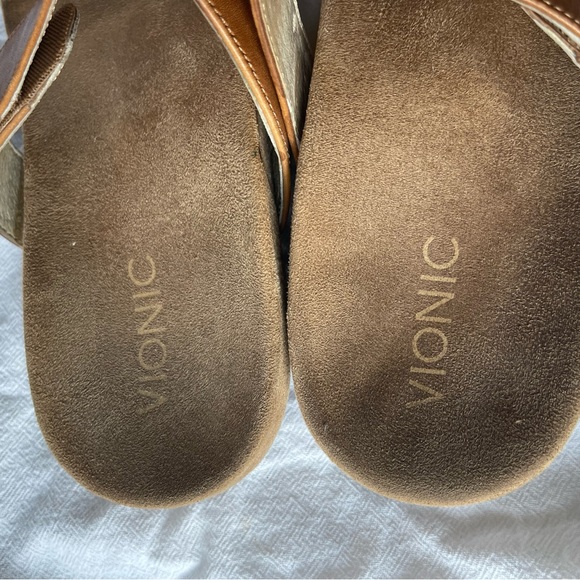 Vionic Orthotic Leather and Haircalf Slide Sandals - Jura size 9 - Picture 4 of 6